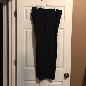 Women’s White Stag 24w petite dress pants.
